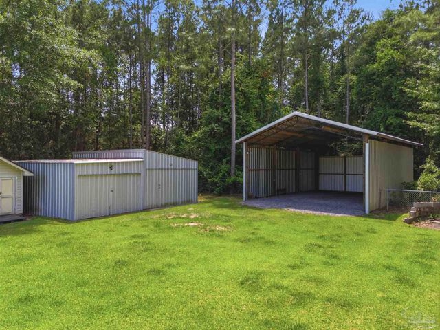 9105 Byrom Campbell Rd, Milton, FL 32571