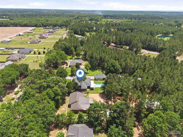 9105 Byrom Campbell Rd, Milton, FL 32571