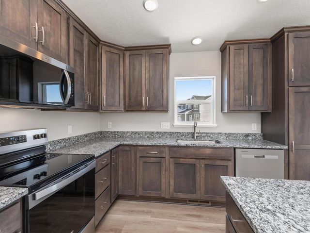 9514 Andrew Avenue, Elko New Market, MN 55020