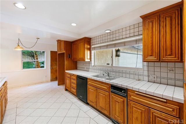 22046 Parthenia Street, West Hills, CA 91304