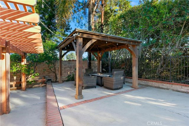 22046 Parthenia Street, West Hills, CA 91304