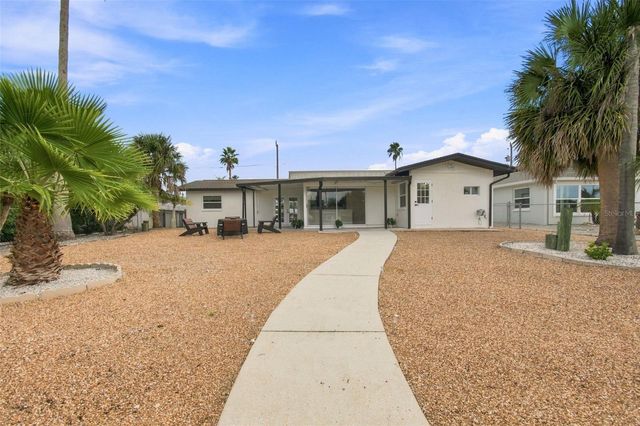 3915 HEADSAIL DRIVE, New Port Richey, FL 34652