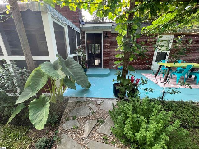 301 Havenhurst Drive, Taylors, SC 29687