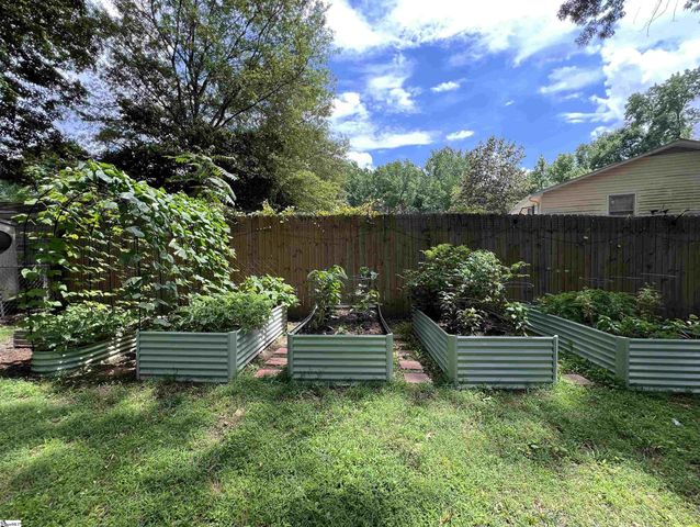 301 Havenhurst Drive, Taylors, SC 29687