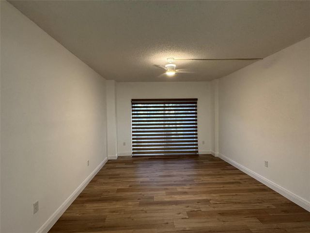 3850 Washington Street 102, Hollywood, FL 33021