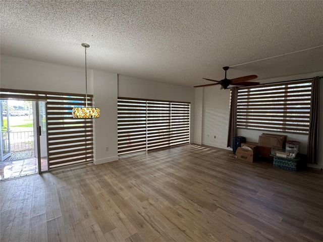 3850 Washington Street 102, Hollywood, FL 33021