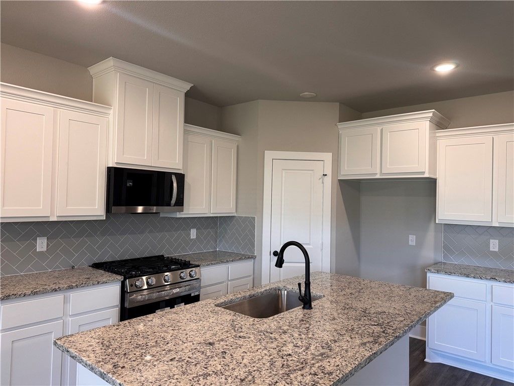 927 Fork Court, College Station, TX 77845 — photo 2
