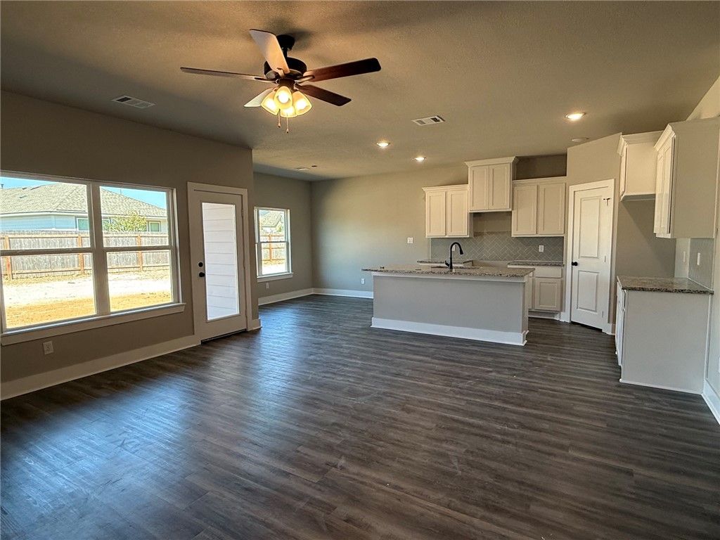 927 Fork Court, College Station, TX 77845 — photo 3