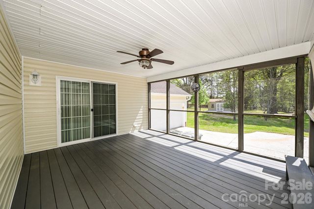 105 Woodland Lane, Monroe, NC 28112