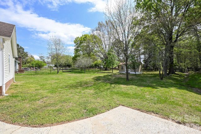 105 Woodland Lane, Monroe, NC 28112