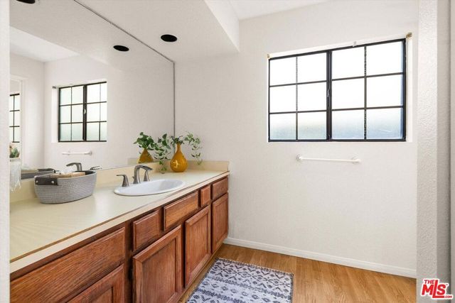 532 E Arrellaga Street A, Santa Barbara, CA 93103