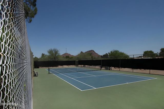 846 E VILLAGE CIRCLE Drive N, Phoenix, AZ 85022