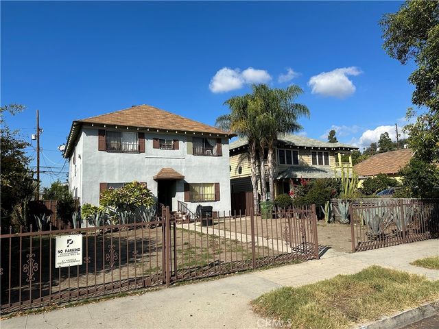 3213 Huron, Los Angeles, CA 90065