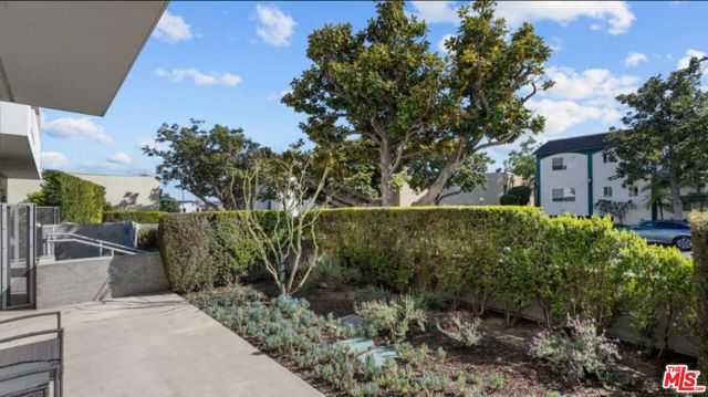 1433 14th Street 3, Santa Monica, CA 90404