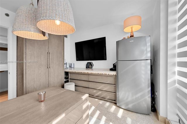 1800 S Ocean Dr 207, Hallandale Beach, FL 33009