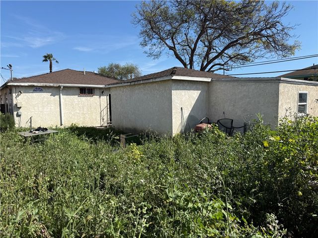 2801 Adriatic Avenue, Long Beach, CA 90810