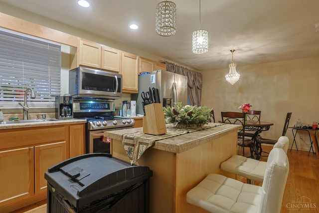 2031 Emerson Avenue, North College Hill, OH 45239