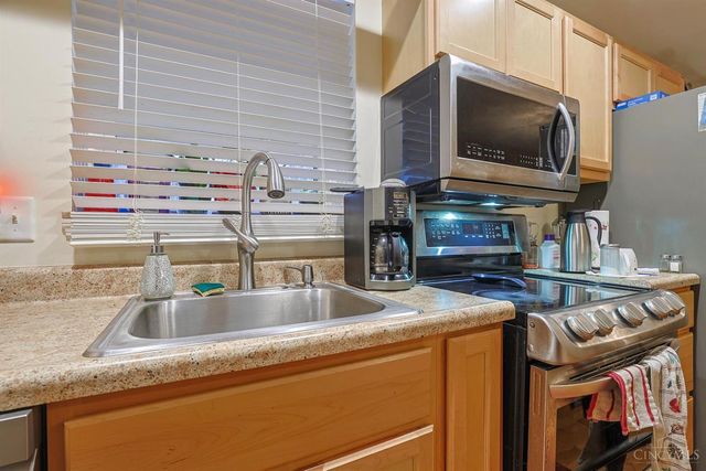 2031 Emerson Avenue, North College Hill, OH 45239