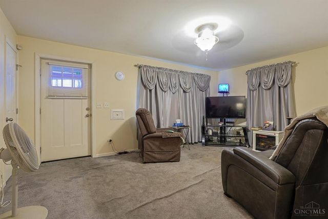 2031 Emerson Avenue, North College Hill, OH 45239