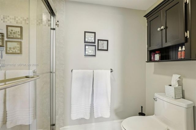 804 SE 7th Street 402, Deerfield Beach, FL 33441