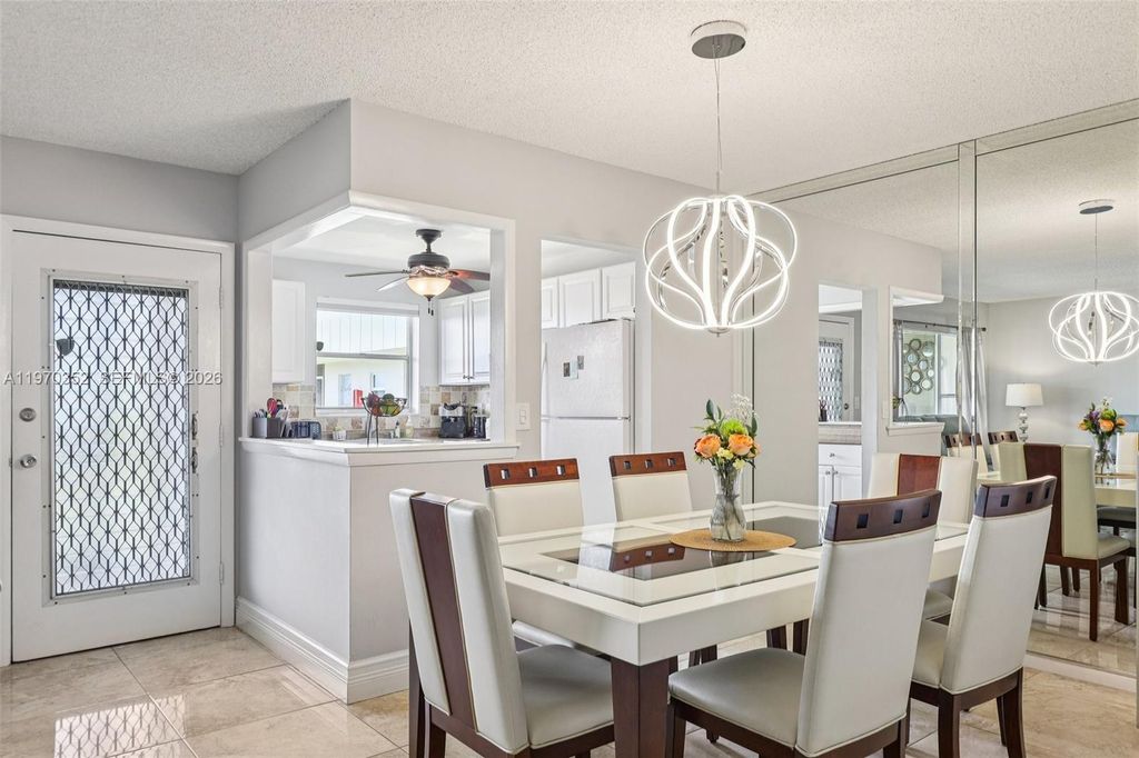 804 SE 7th Street 402, Deerfield Beach, FL 33441