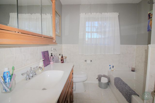 2201 12TH STREET, Vernon, TX 76384