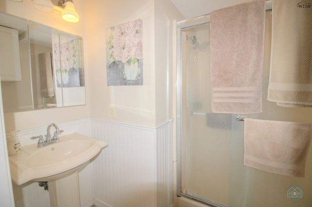 2201 12TH STREET, Vernon, TX 76384