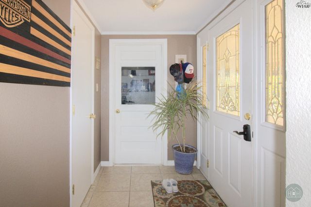 2201 12TH STREET, Vernon, TX 76384