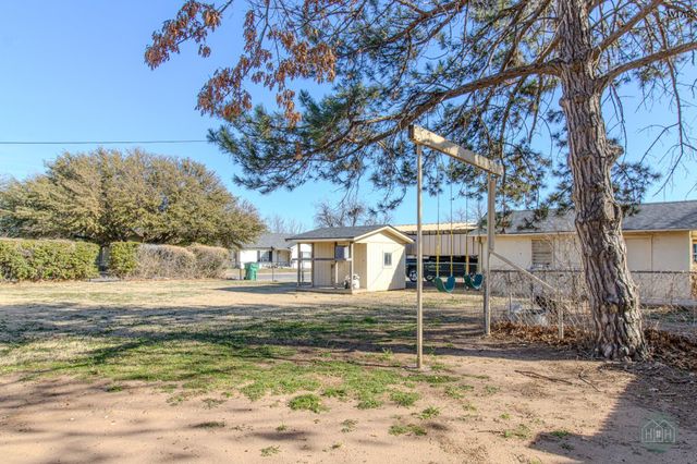 2201 12TH STREET, Vernon, TX 76384