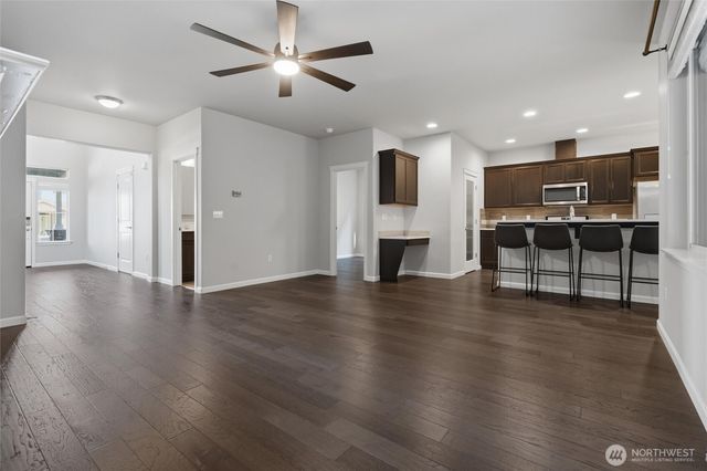 3890 Portside Drive, Bremerton, WA 98312