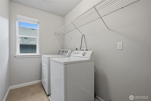 3890 Portside Drive, Bremerton, WA 98312