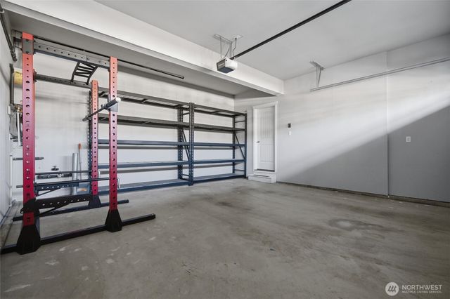 3890 Portside Drive, Bremerton, WA 98312