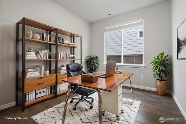3890 Portside Drive, Bremerton, WA 98312