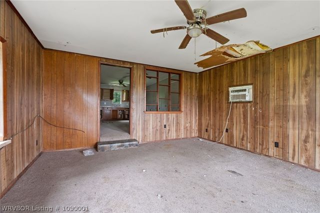 329 Catcher Road, Van Buren, AR 72956