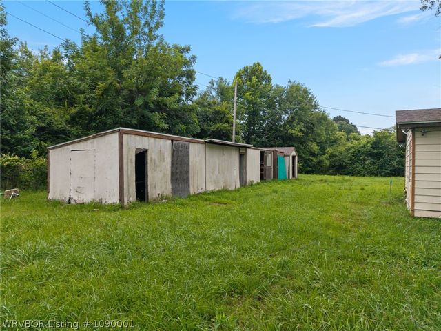 329 Catcher Road, Van Buren, AR 72956