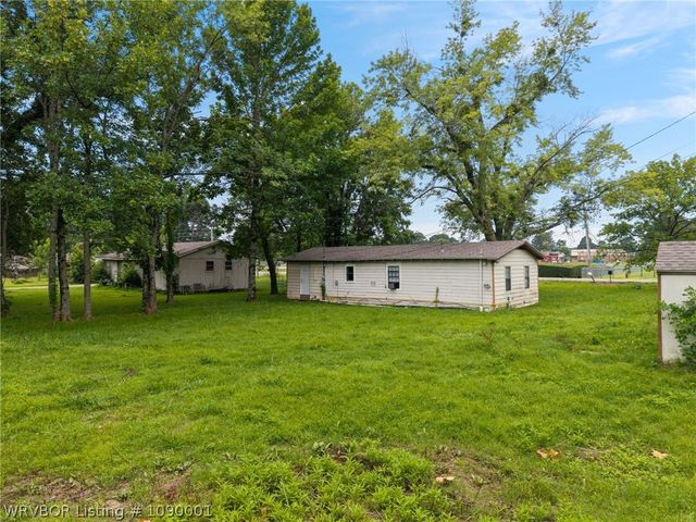 329 Catcher Road, Van Buren, AR 72956