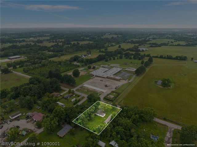 329 Catcher Road, Van Buren, AR 72956
