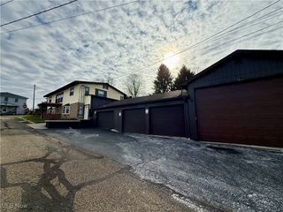 10 S Ohio Street, Dellroy, OH 44620