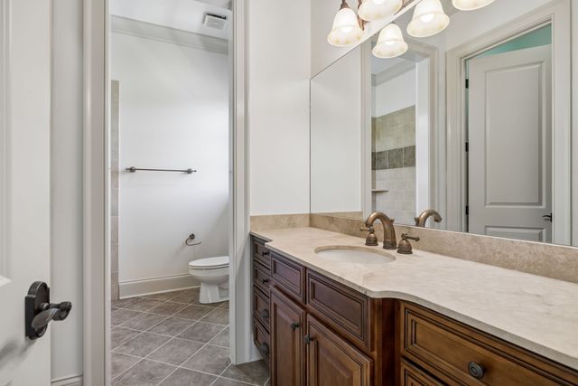 1037 Vaughn Crest Dr, Franklin, TN 37069