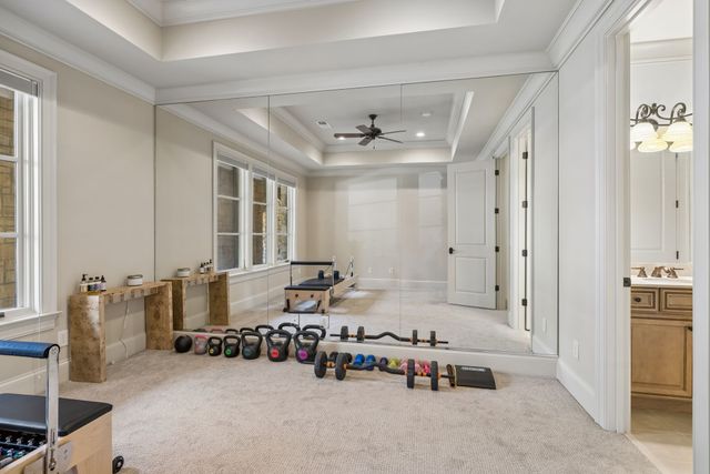 1037 Vaughn Crest Dr, Franklin, TN 37069