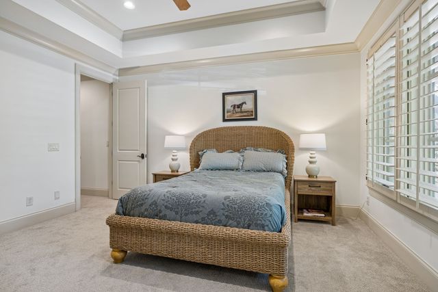 1037 Vaughn Crest Dr, Franklin, TN 37069