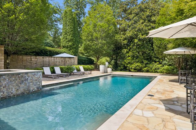 1037 Vaughn Crest Dr, Franklin, TN 37069