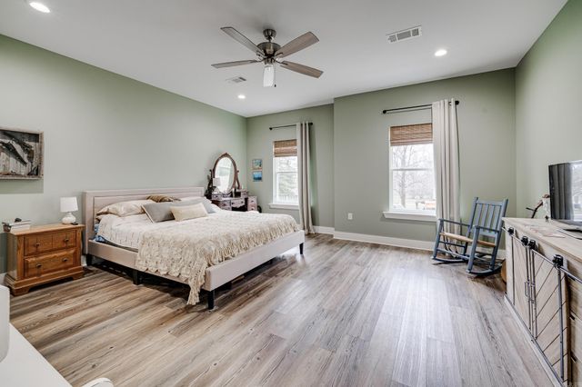 62 Ridge Drive, Greenbrier, AR 72058