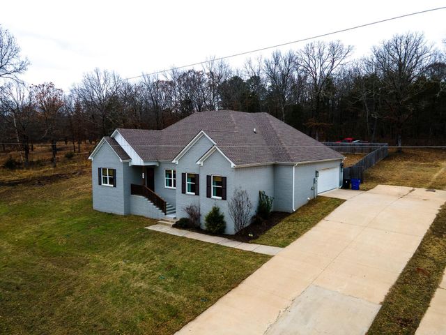 62 Ridge Drive, Greenbrier, AR 72058