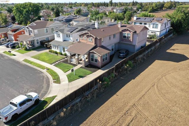 877 Boone Dr, Brentwood, CA 94513