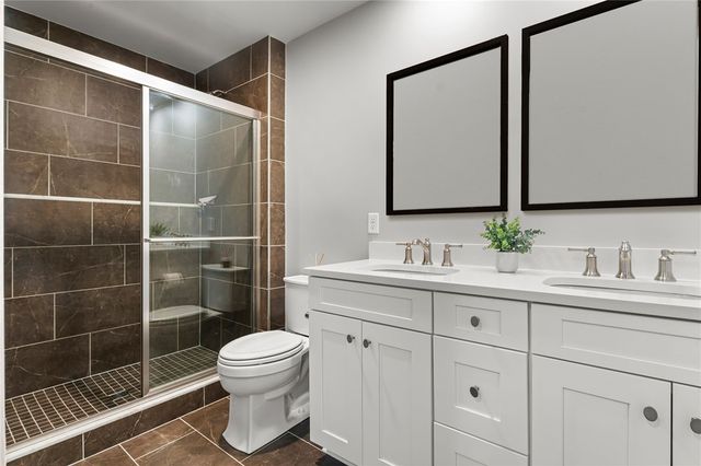 222 Limehouse Road, Cranberry Twp, PA 16066