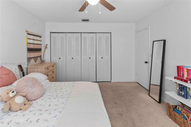 8555 SW 114th Ct, Miami, FL 33173