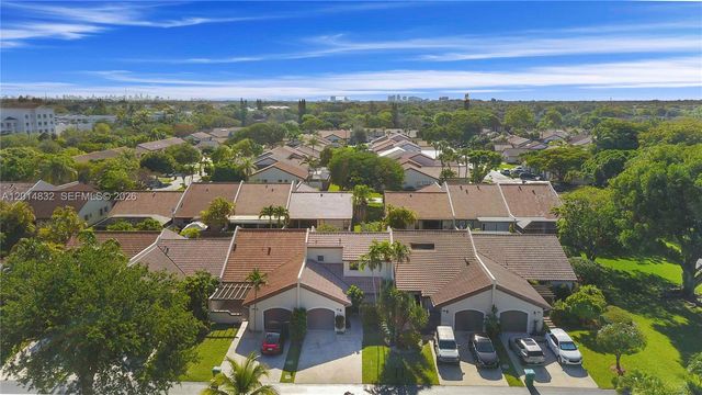 8555 SW 114th Ct, Miami, FL 33173