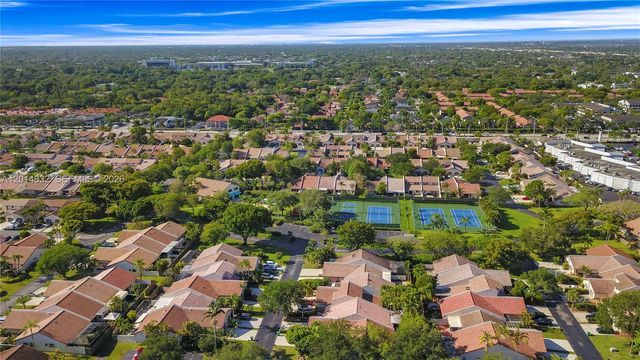 8555 SW 114th Ct, Miami, FL 33173