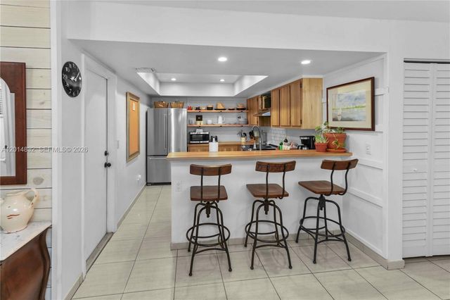 8555 SW 114th Ct, Miami, FL 33173